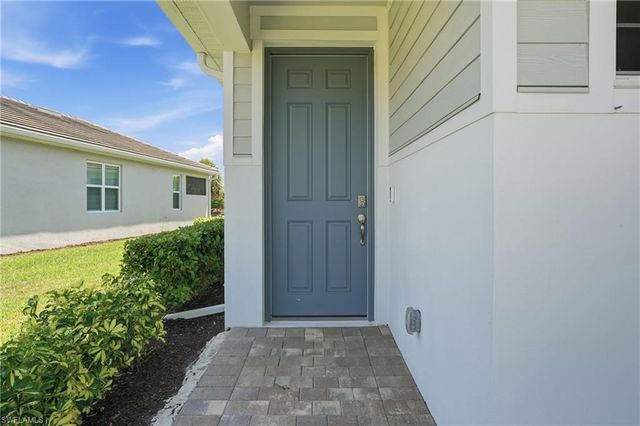 28223 Captiva Shell LOOP, Bonita Springs, FL 34135