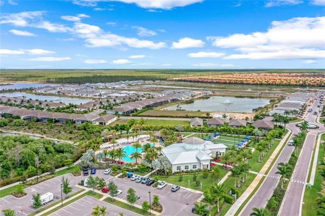 28223 Captiva Shell LOOP, Bonita Springs, FL 34135