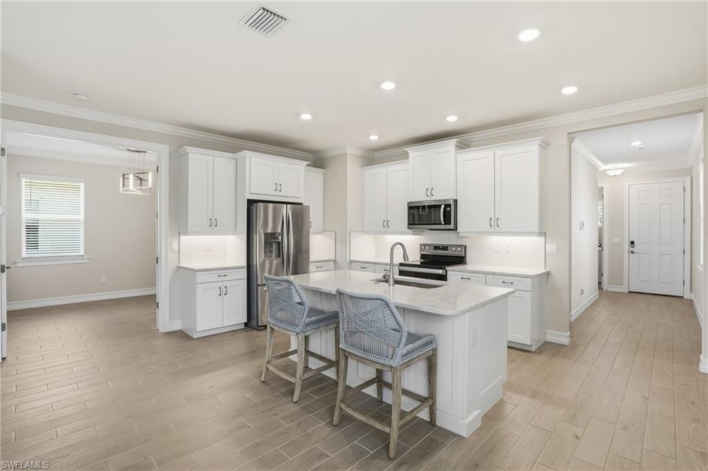 28223 Captiva Shell LOOP, Bonita Springs, FL 34135