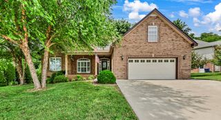 1790 Patricia Dr, Clarksville, TN 37040