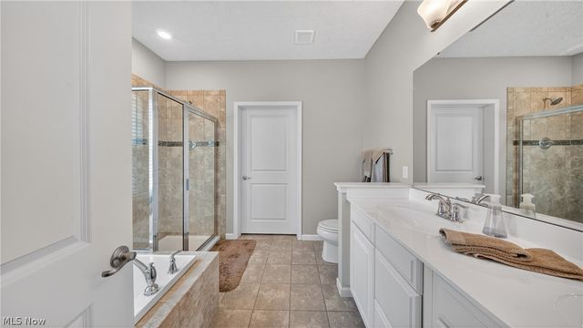 5648 Coverdale Way, Medina, OH 44256