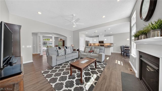 5648 Coverdale Way, Medina, OH 44256