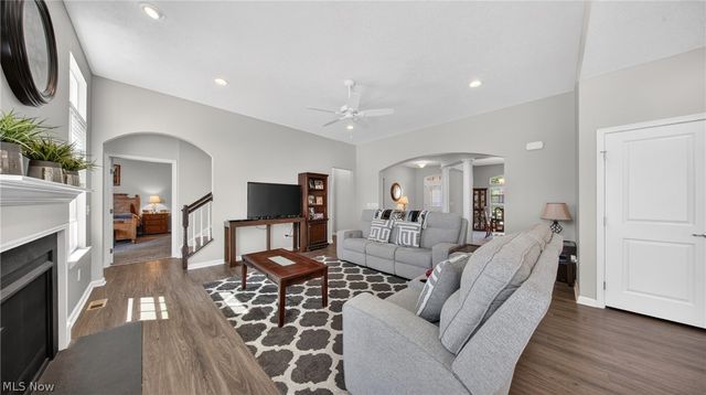 5648 Coverdale Way, Medina, OH 44256