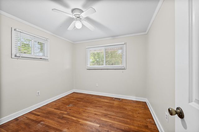 17 Eisenhower Drive, Greenville, SC 29607