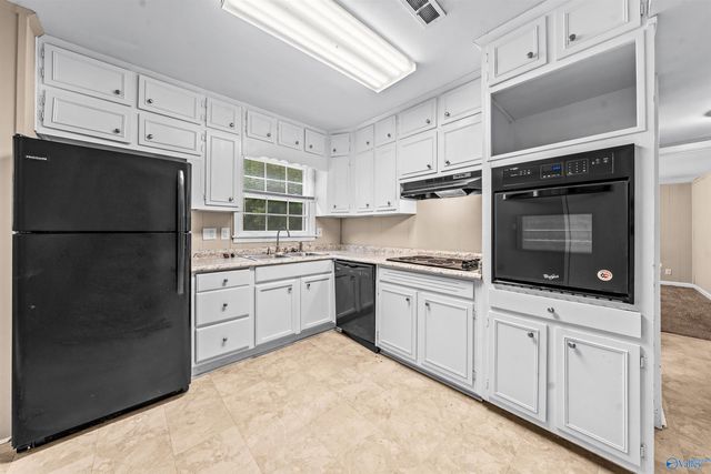 3417 Darlene Circle NW, Huntsville, AL 35810