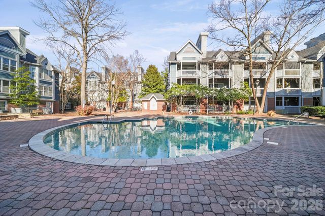 517 N Graham Street 2F, Charlotte, NC 28202