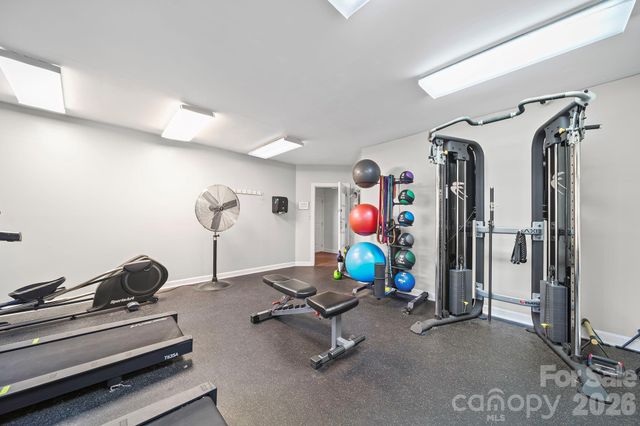 517 N Graham Street 2F, Charlotte, NC 28202