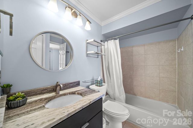 517 N Graham Street 2F, Charlotte, NC 28202