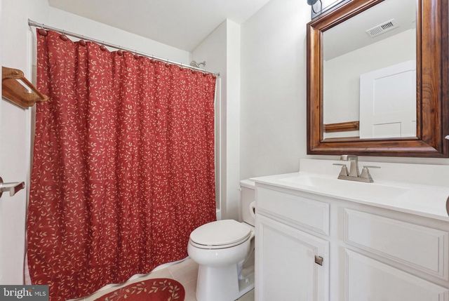 301 RUSHBROOK RD, Martinsburg, WV 25403