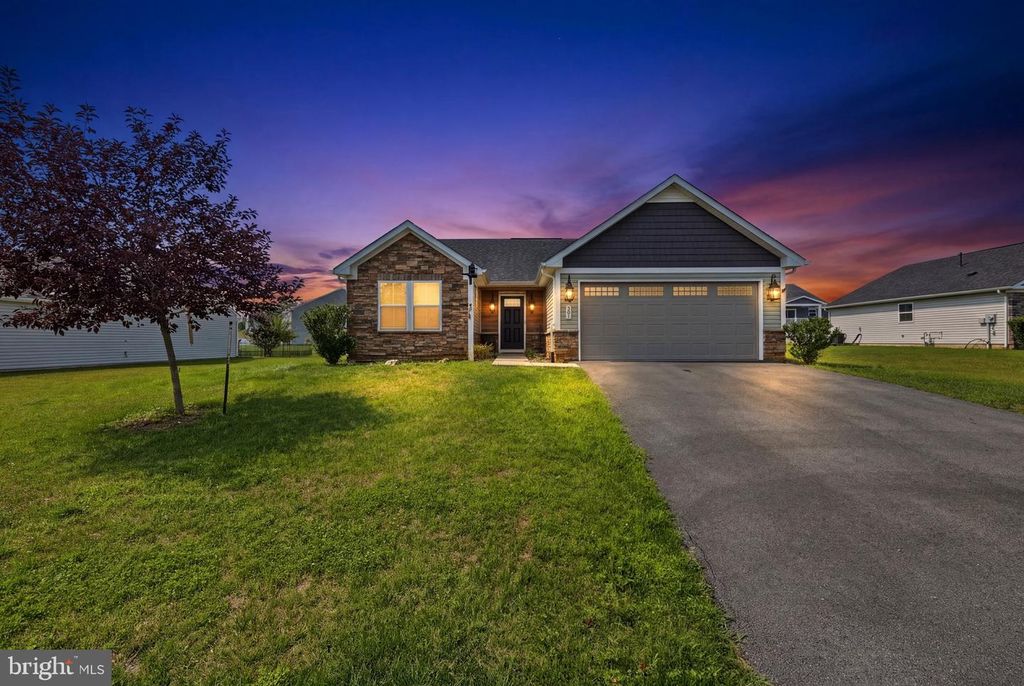 301 RUSHBROOK RD, Martinsburg, WV 25403