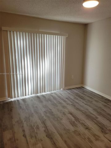 4195 N Haverhill Rd 315, West Palm Beach, FL 33417