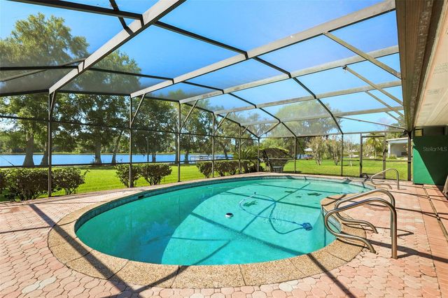 6720 BAY SHORE DRIVE, St Cloud, FL 34771