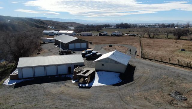 9940 2150 Road, Austin, CO 81410