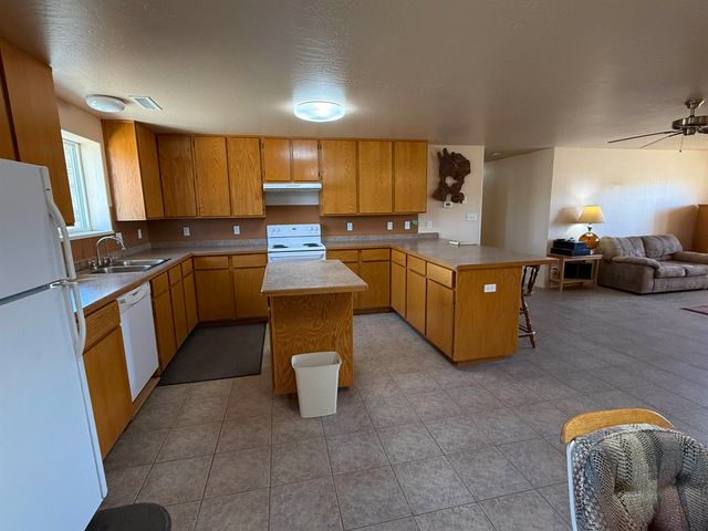 9940 2150 Road, Austin, CO 81410