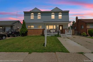 27534 Sheridan Street, Garden City, MI 48135