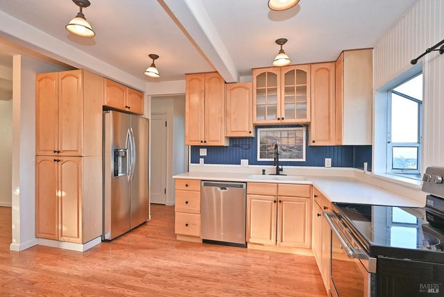 465 Linda Dr, San Pablo, CA 94806