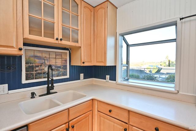 465 Linda Dr, San Pablo, CA 94806