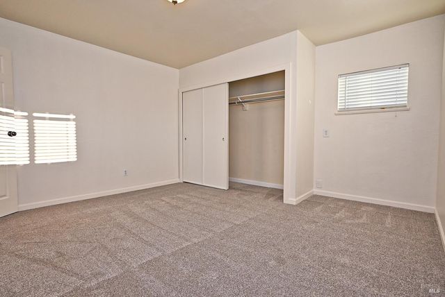 465 Linda Dr, San Pablo, CA 94806