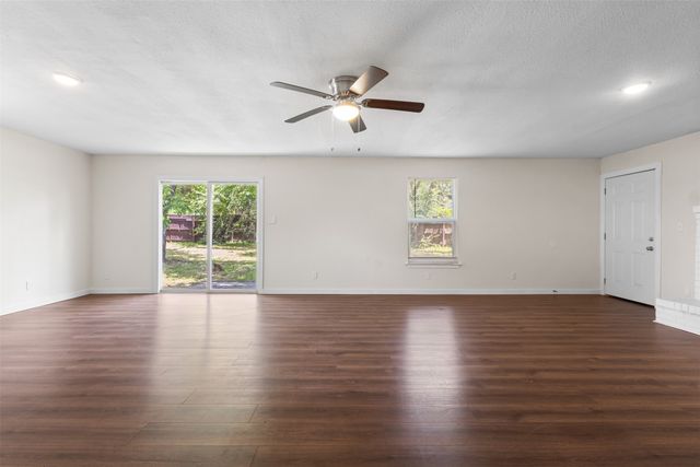 431 W Texas Street, Denison, TX 75020