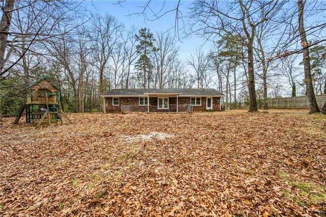 45 Chaffin Road, Roswell, GA 30075
