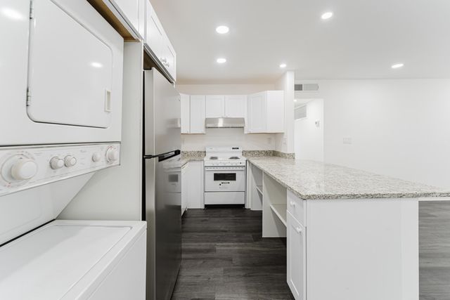 233 Brittany F, Delray Beach, FL 33446