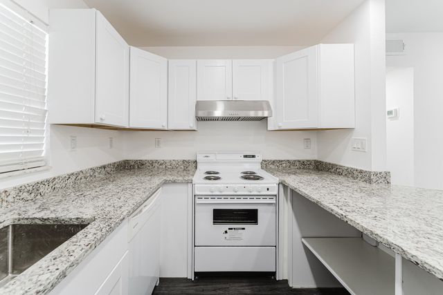 233 Brittany F, Delray Beach, FL 33446