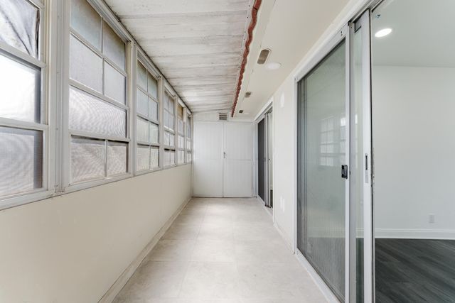 233 Brittany F, Delray Beach, FL 33446