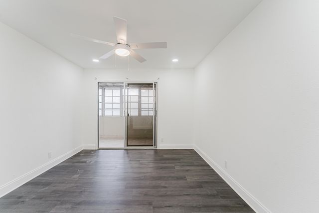 233 Brittany F, Delray Beach, FL 33446