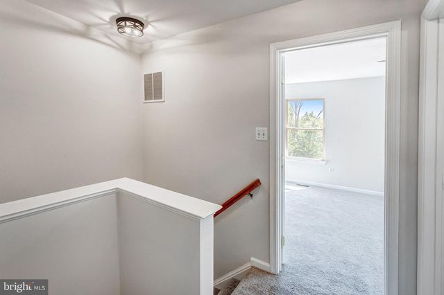 6489 MCCOY RD, Centreville, VA 20121