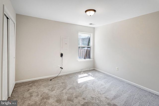 6489 MCCOY RD, Centreville, VA 20121