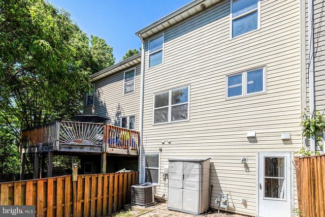 6489 MCCOY RD, Centreville, VA 20121
