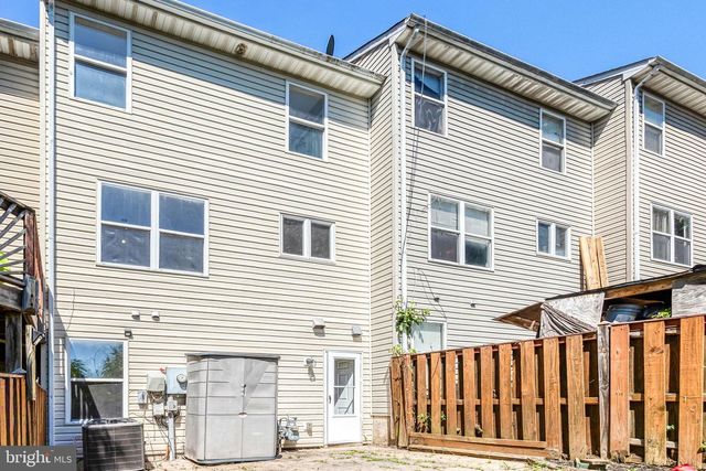 6489 MCCOY RD, Centreville, VA 20121
