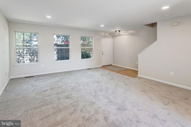 6489 MCCOY RD, Centreville, VA 20121