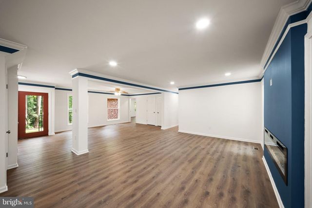 6511 COMMONWEALTH CT, Manassas, VA 20112