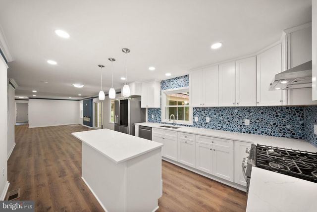 6511 COMMONWEALTH CT, Manassas, VA 20112