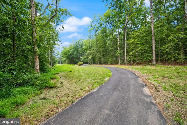 6511 COMMONWEALTH CT, Manassas, VA 20112