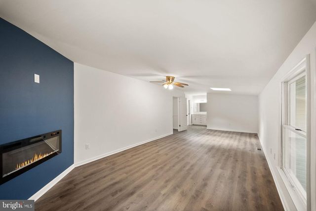 6511 COMMONWEALTH CT, Manassas, VA 20112