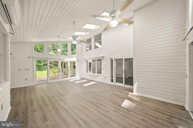 6511 COMMONWEALTH CT, Manassas, VA 20112