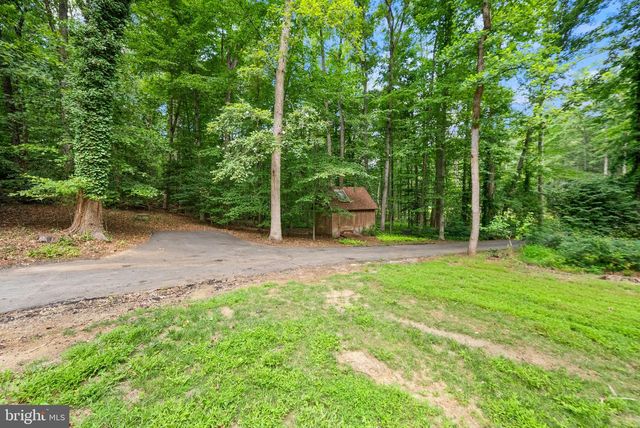 6511 COMMONWEALTH CT, Manassas, VA 20112