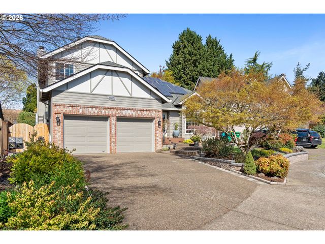 12207 Sw MILLVIEW Ct, Tigard, OR 97223