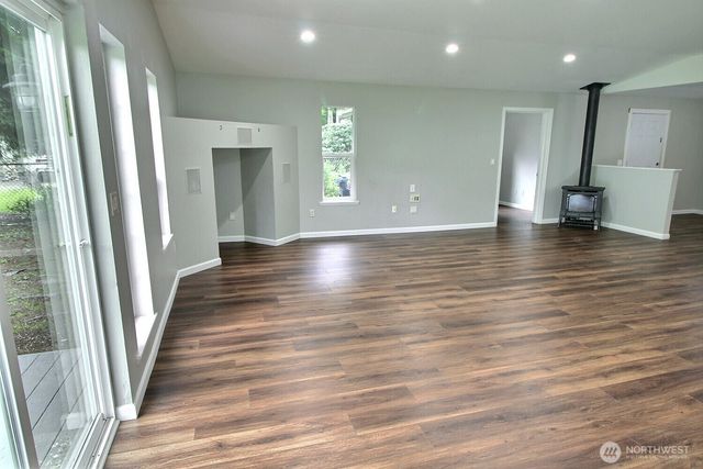 22512 SE 218th Street, Maple Valley, WA 98038