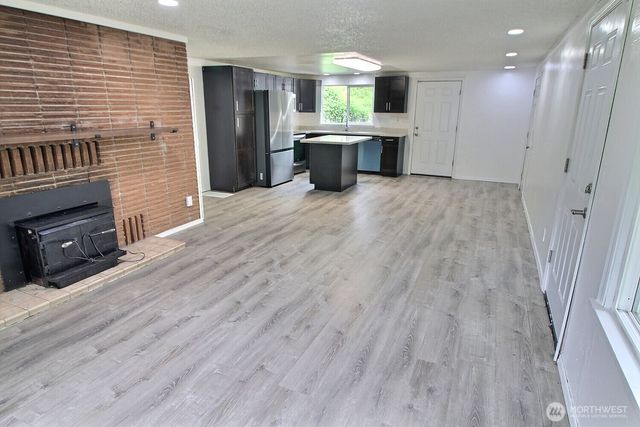 22512 SE 218th Street, Maple Valley, WA 98038