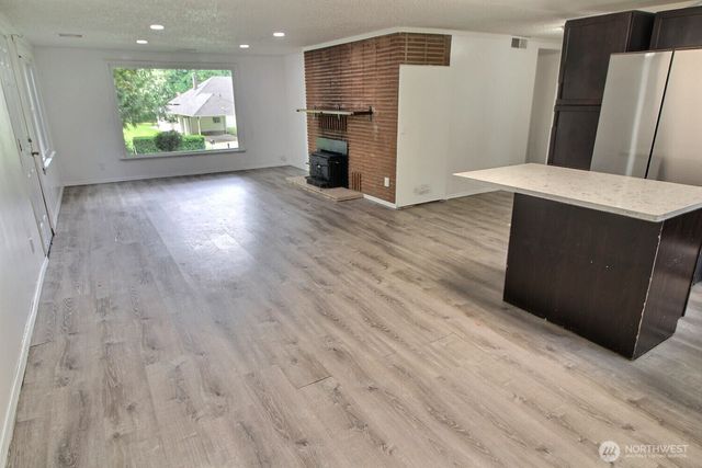 22512 SE 218th Street, Maple Valley, WA 98038
