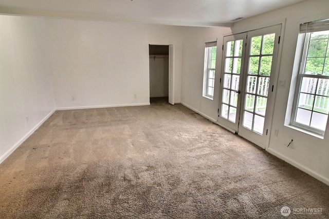 22512 SE 218th Street, Maple Valley, WA 98038