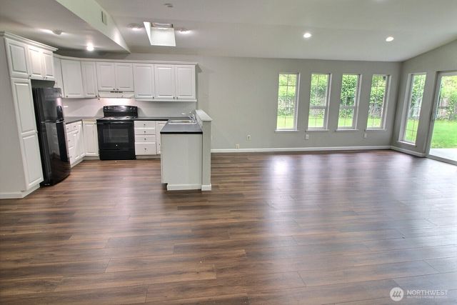 22512 SE 218th Street, Maple Valley, WA 98038