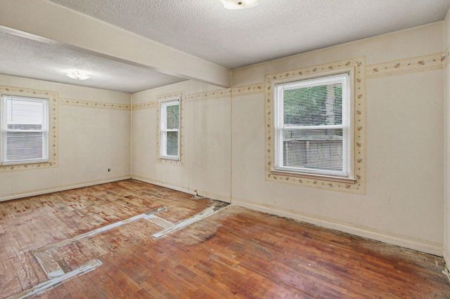 612 Greenlawn Street, Ypsilanti Twp, MI 48198