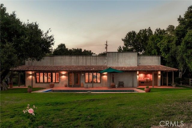 3595 Oak Trail Rd, Santa Ynez, CA 93460