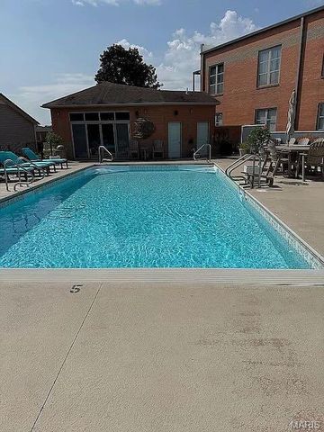 814 Auburn Drive 1, Sikeston, MO 63801