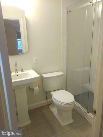 5534 17TH ST N, Arlington, VA 22205