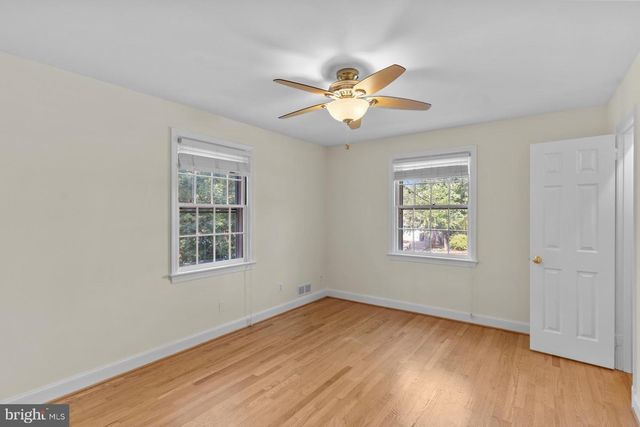 5534 17TH ST N, Arlington, VA 22205